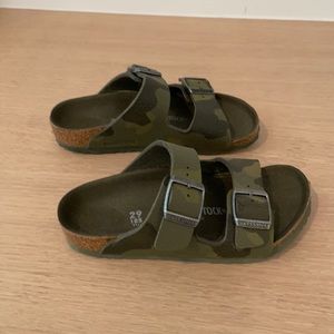 Kids Birkenstock Camo Arizona New Without Tags!